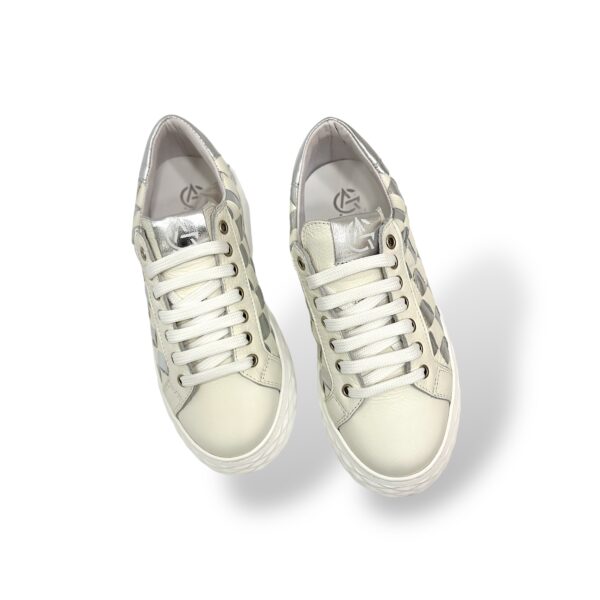 Sneakers Angelica Claire 18B